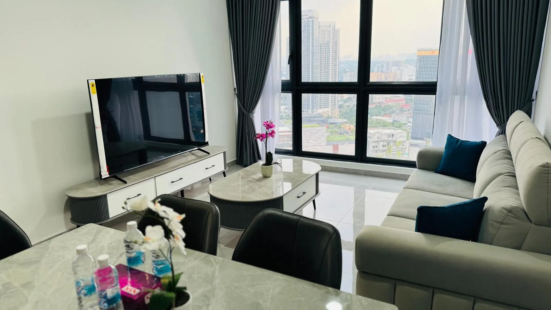 Lägenhet Agile Bukit Bintang Suites Trx Kuala Lumpur Malaysia